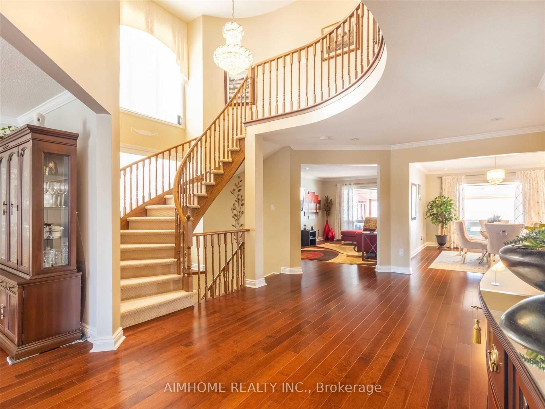 Photo 19 of 843 Corbett's Road, Oshawa, Pinecrest — HOMEH