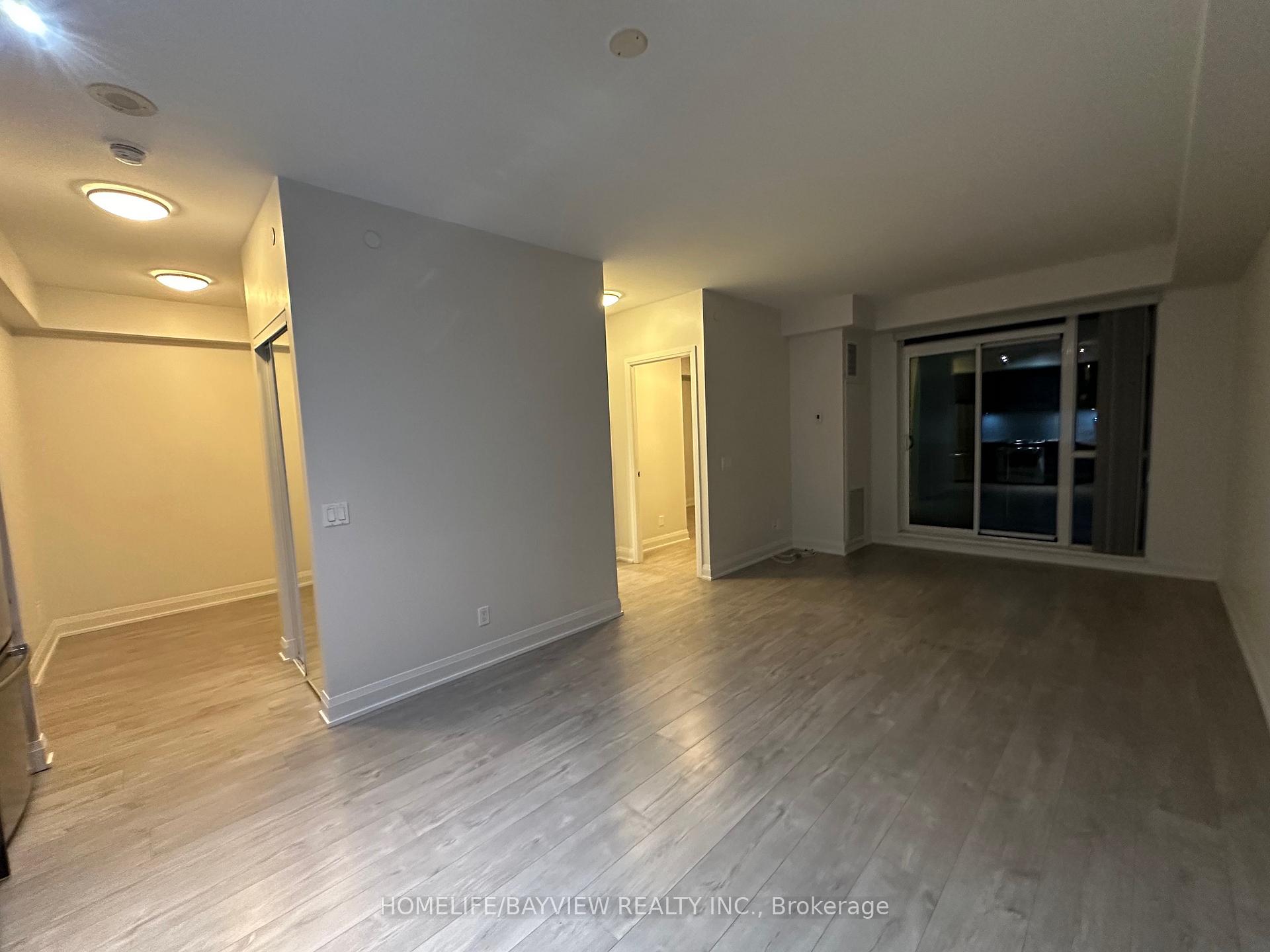 Photo 4 of Unit 310, 110 Marine Parade Drive, Etobicoke, Mimico — HOMEH