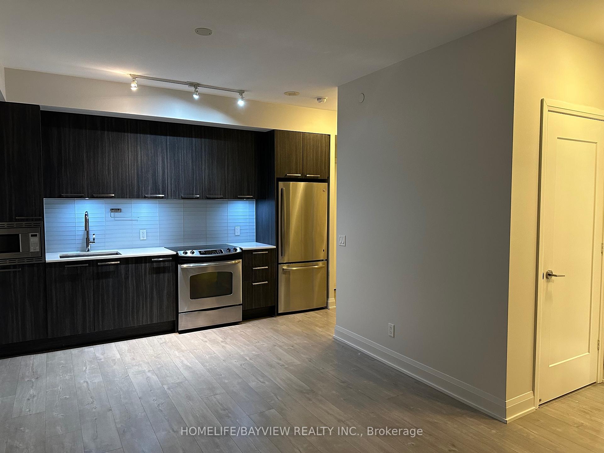 Photo 5 of Unit 310, 110 Marine Parade Drive, Etobicoke, Mimico — HOMEH