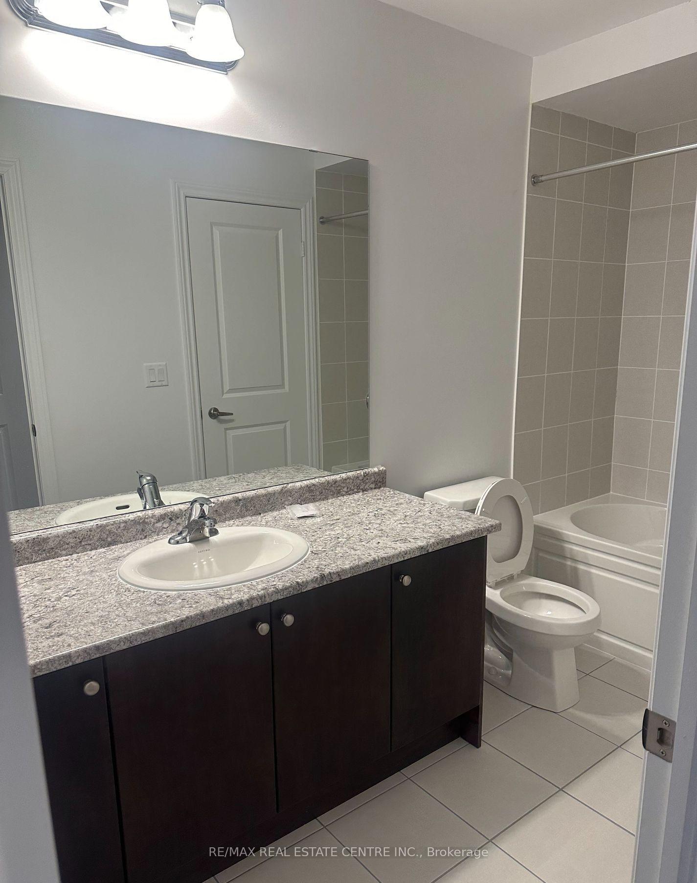 Photo 11 of 309 Russell Street, Southgate — HOMEH