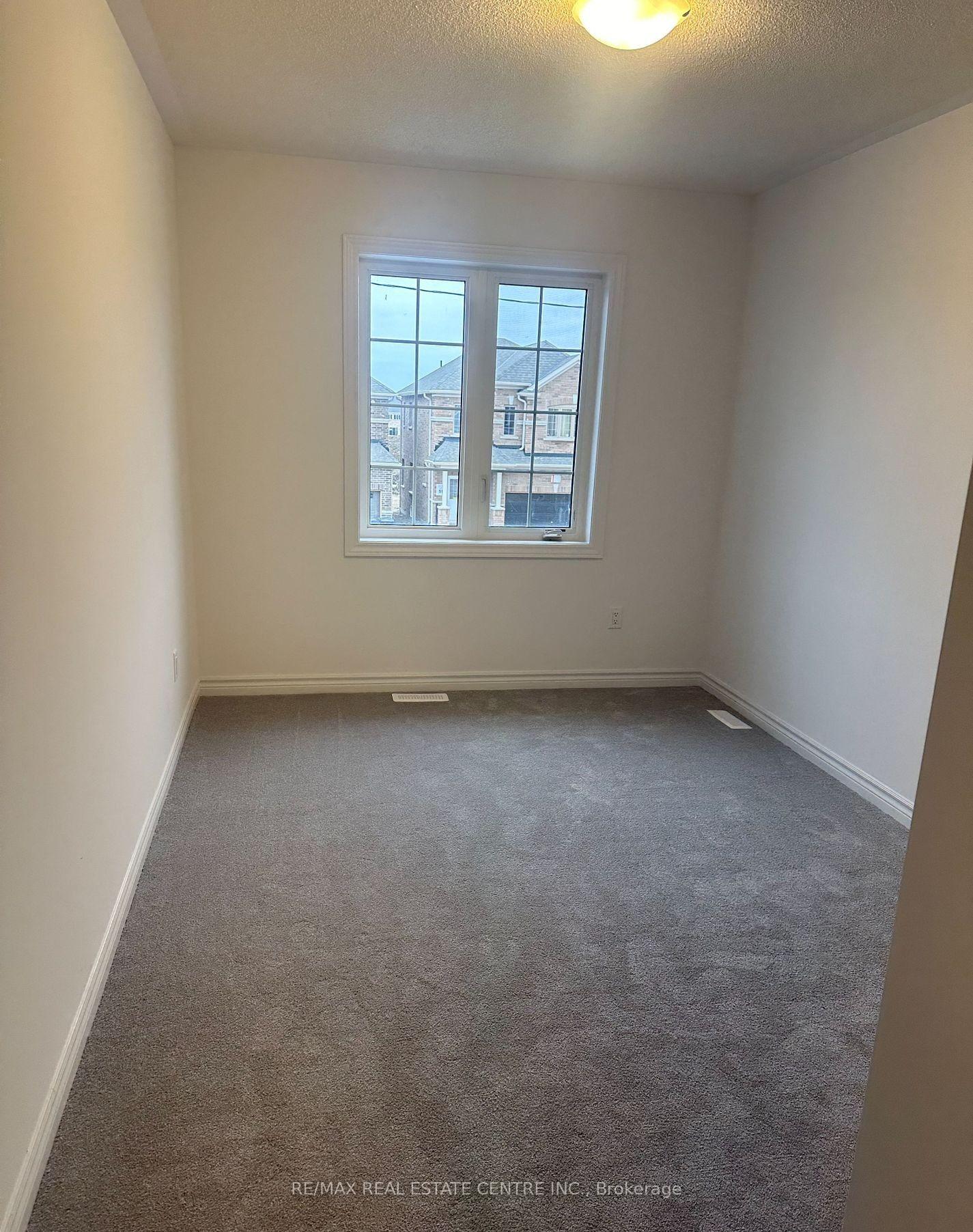 Photo 17 of 309 Russell Street, Southgate — HOMEH