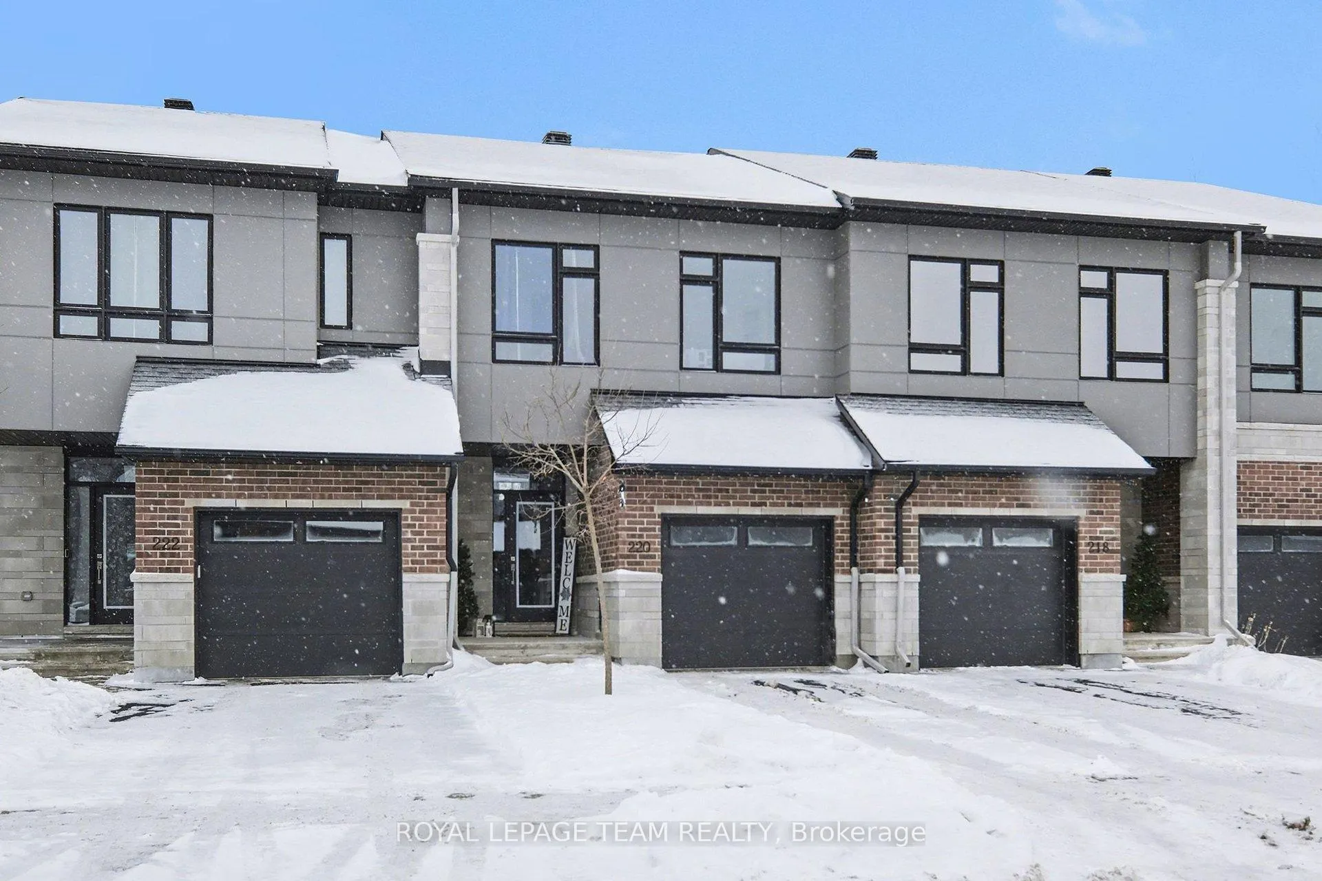 Photo 2 of 220 Bristol Crescent, North Grenville, Kemptville — HOMEH