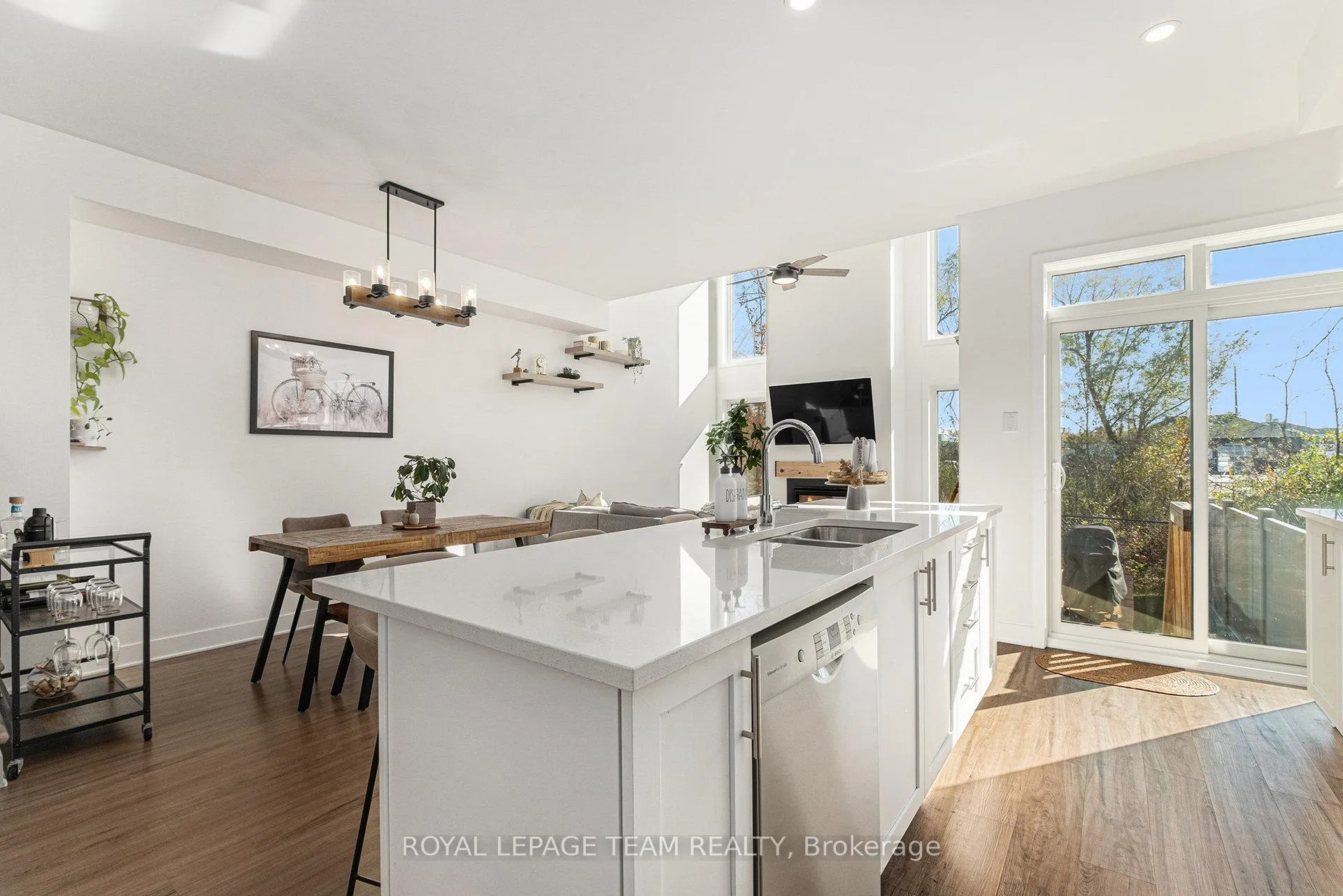 Photo 12 of 220 Bristol Crescent, North Grenville, Kemptville — HOMEH