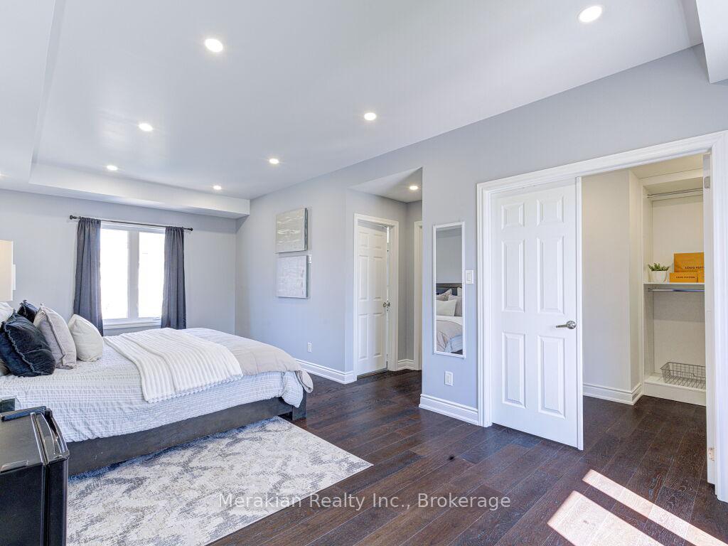 Photo 28 of 214 Folkstone Crescent, Brampton, Southgate — HOMEH