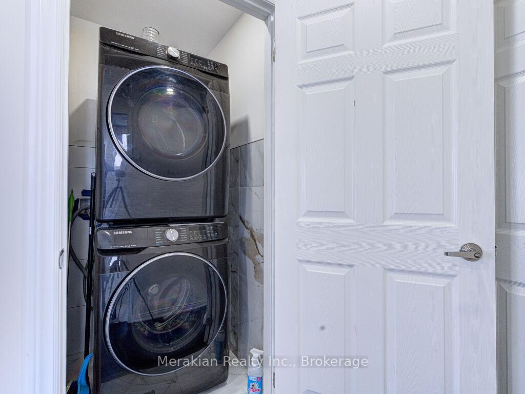 Photo 36 of 214 Folkstone Crescent, Brampton, Southgate — HOMEH