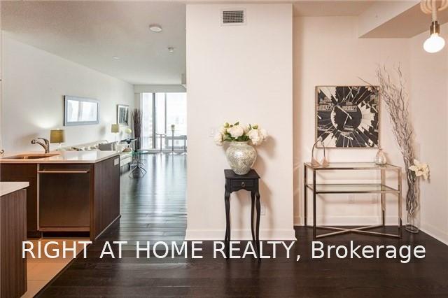 Photo 5 of Unit 3408, 295 Adelaide Street W, Toronto, Waterfront Communities — HOMEH