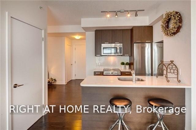 Photo 10 of Unit 3408, 295 Adelaide Street W, Toronto, Waterfront Communities — HOMEH