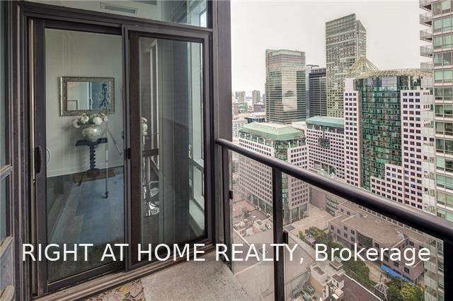 Photo 19 of Unit 3408, 295 Adelaide Street W, Toronto, Waterfront Communities — HOMEH