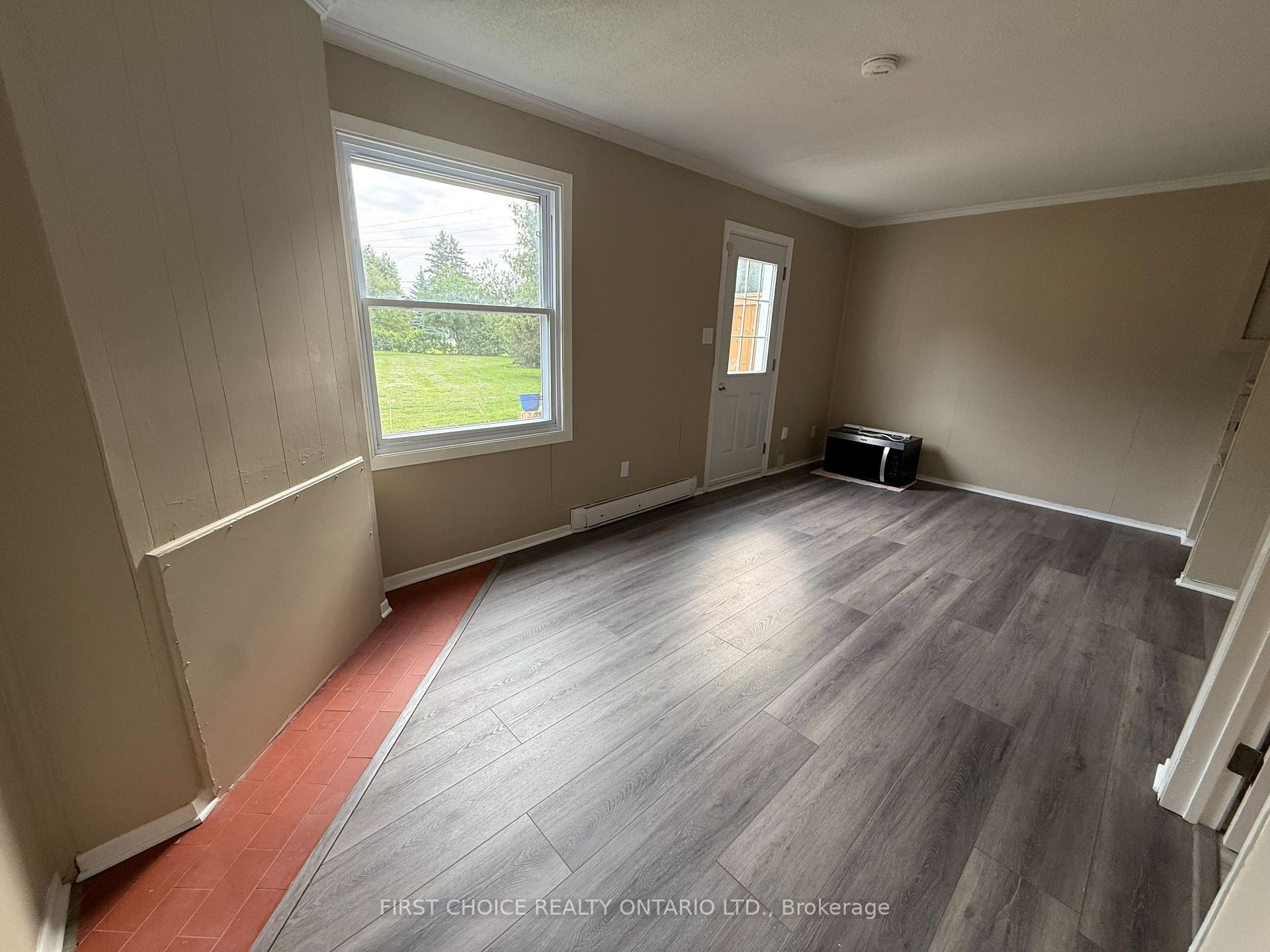 Photo 22 of 32 Appleby Private, Ottawa, Carleton Heights — HOMEH