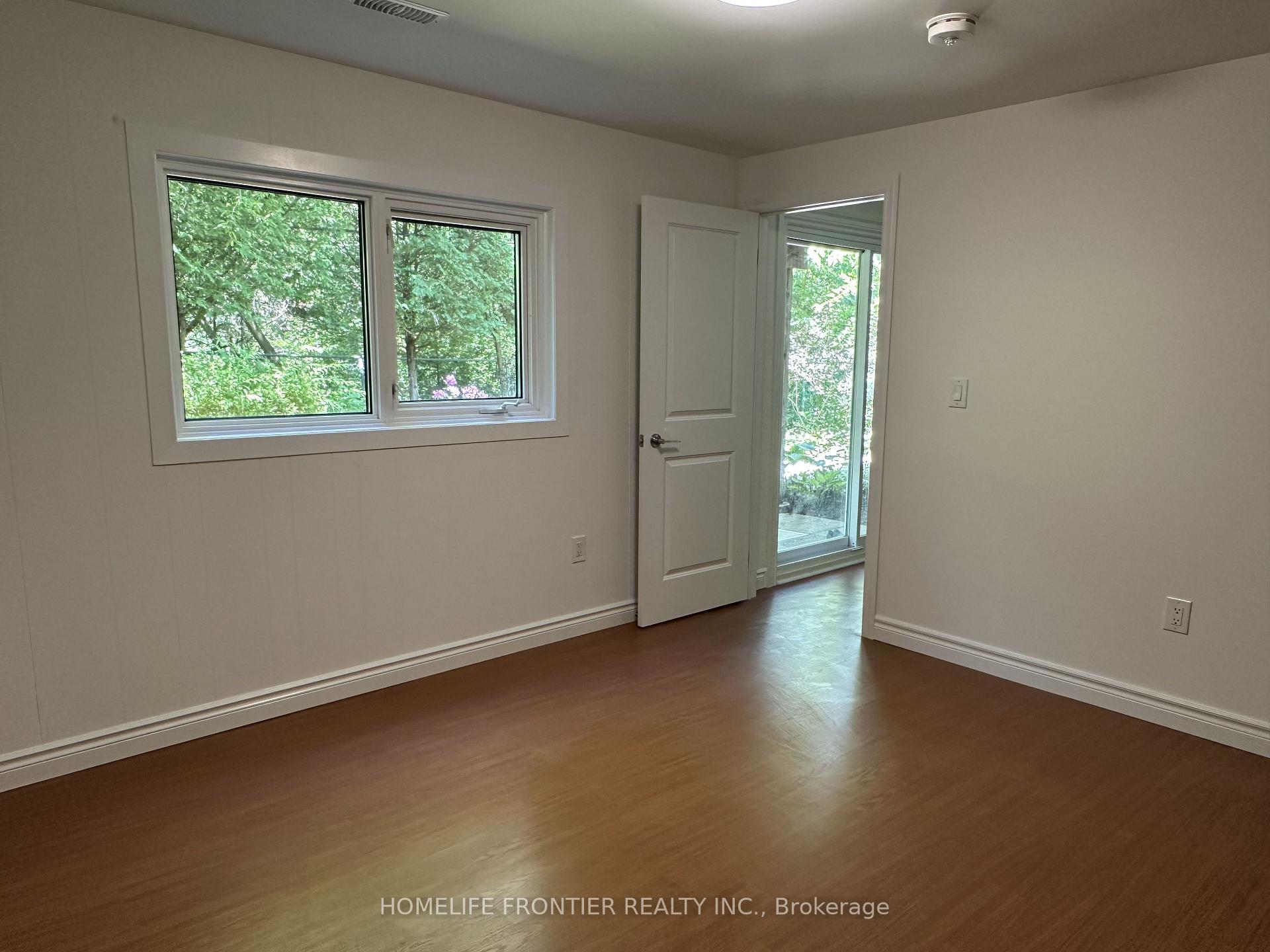 Photo 17 of Unit B, 11 Alpaca Drive, Scarborough, Woburn — HOMEH