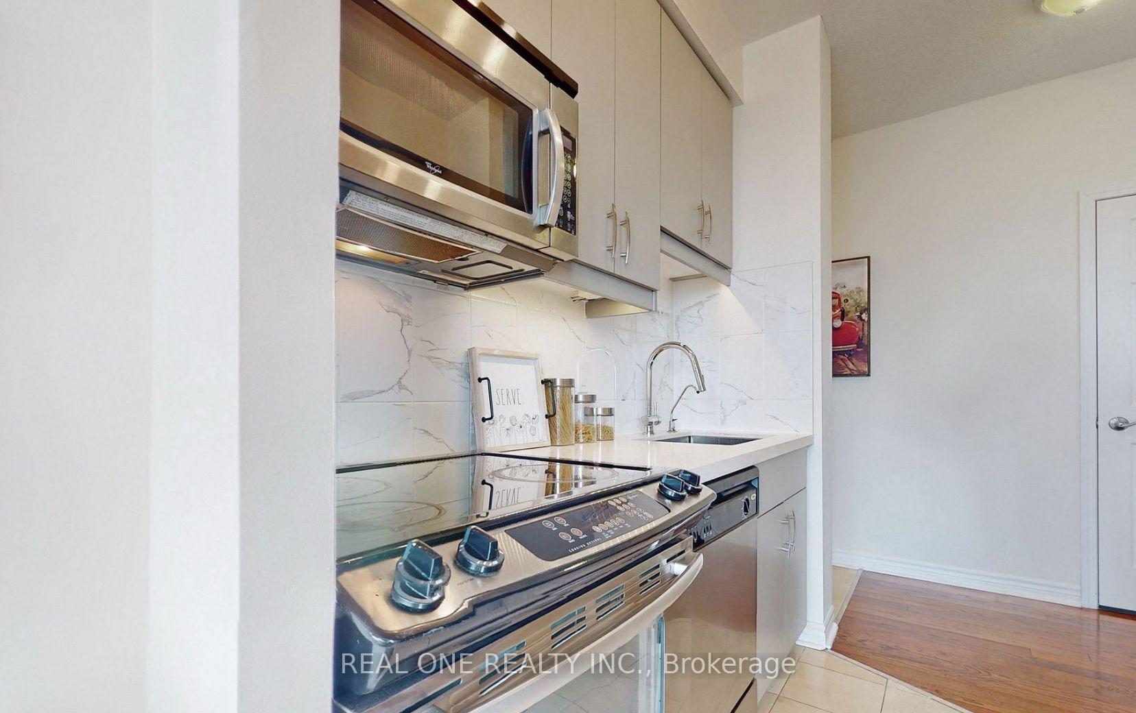 Photo 6 of Unit 2303, 18 Holmes Avenue, North York, Willowdale East — HOMEH
