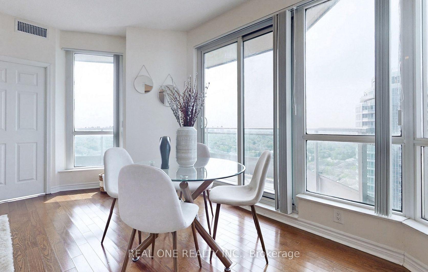 Photo 7 of Unit 2303, 18 Holmes Avenue, North York, Willowdale East — HOMEH