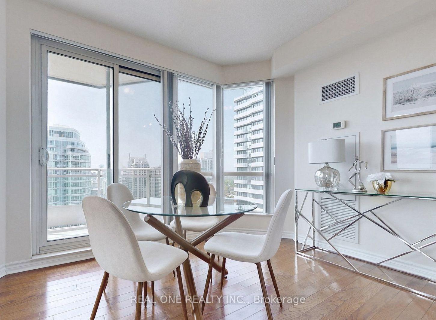 Photo 8 of Unit 2303, 18 Holmes Avenue, North York, Willowdale East — HOMEH