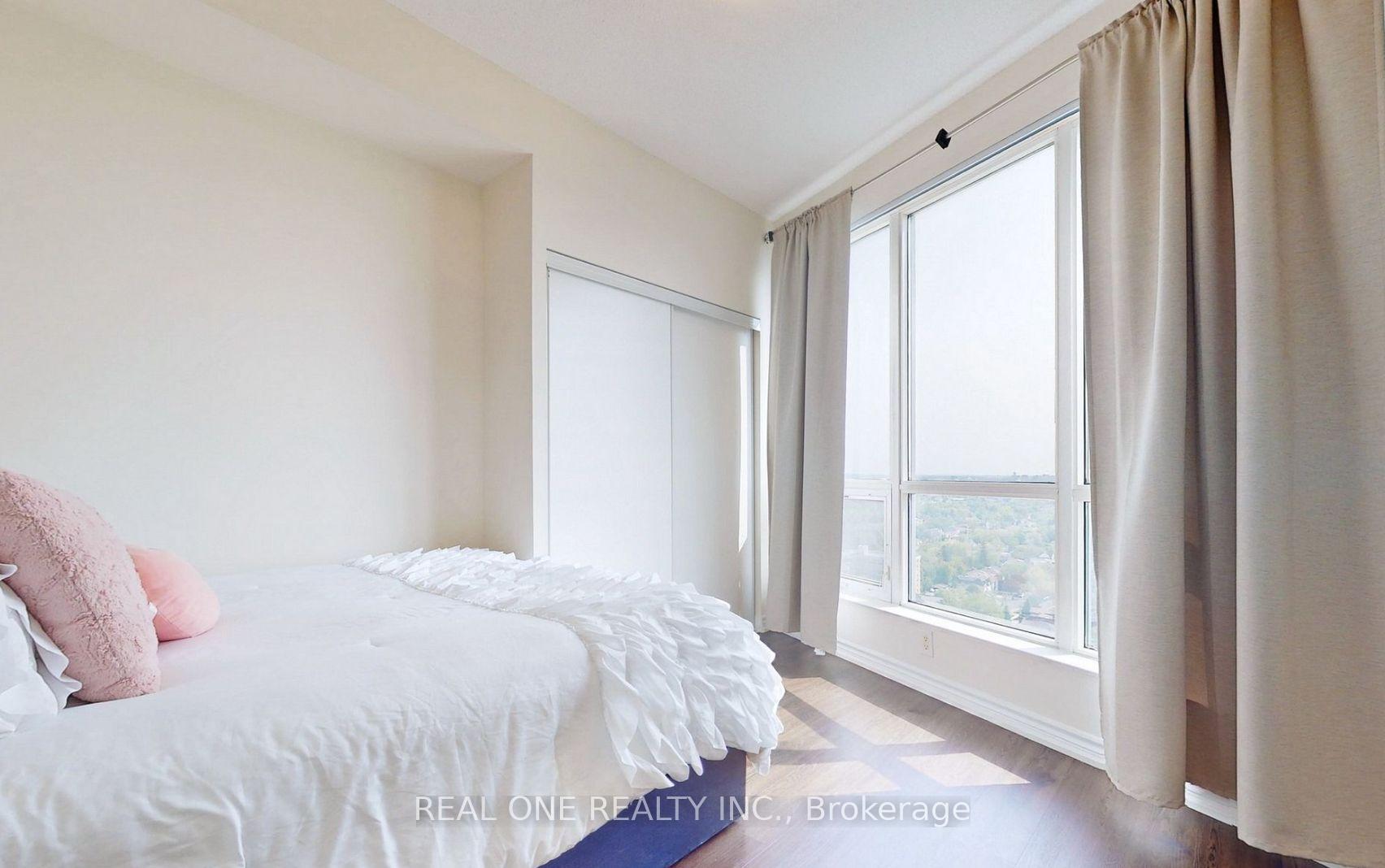 Photo 11 of Unit 2303, 18 Holmes Avenue, North York, Willowdale East — HOMEH
