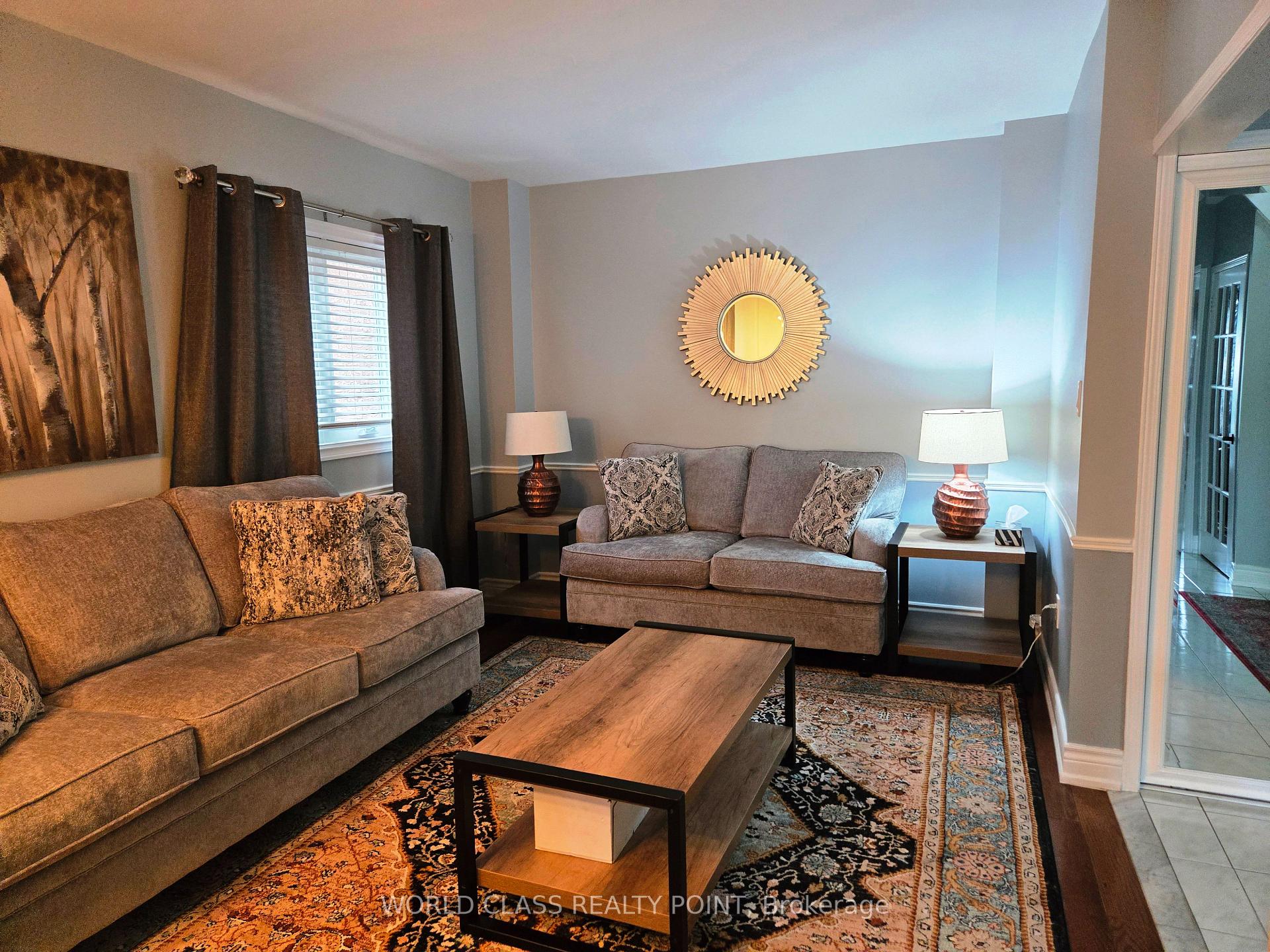 Photo 3 of 6136 Ford Road, Mississauga, East Credit — HOMEH