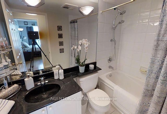 Photo 9 of Unit 622, 109 Front Street E, Toronto, Waterfront Communities — HOMEH