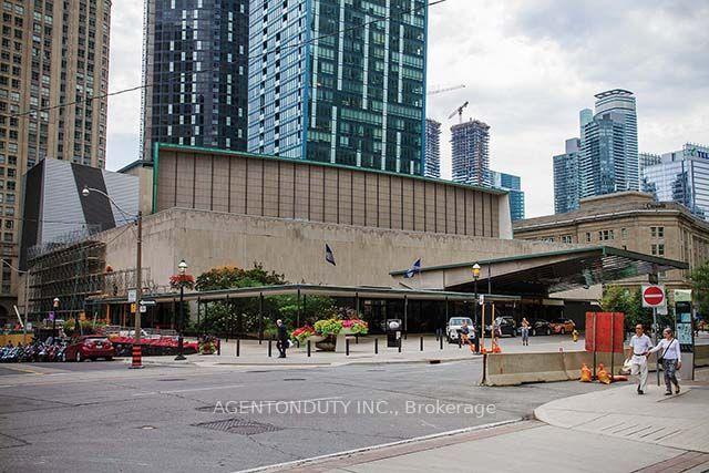 Photo 13 of Unit 622, 109 Front Street E, Toronto, Waterfront Communities — HOMEH