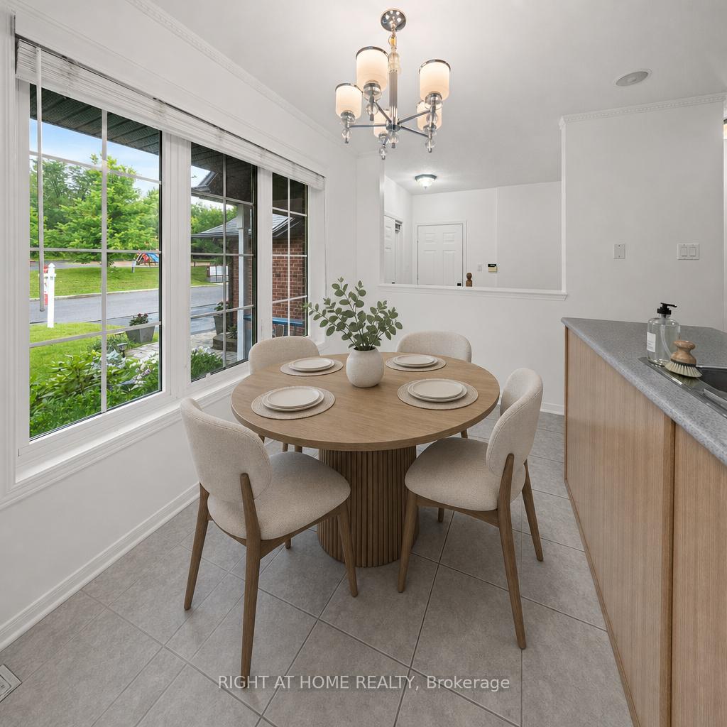 Photo 15 of 120 Grandpark Circle, Ottawa, Hunt Club Park — HOMEH
