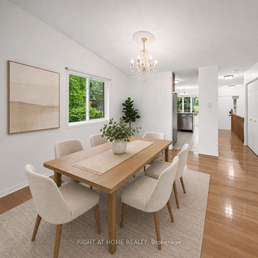 Photo 17 of 120 Grandpark Circle, Ottawa, Hunt Club Park — HOMEH