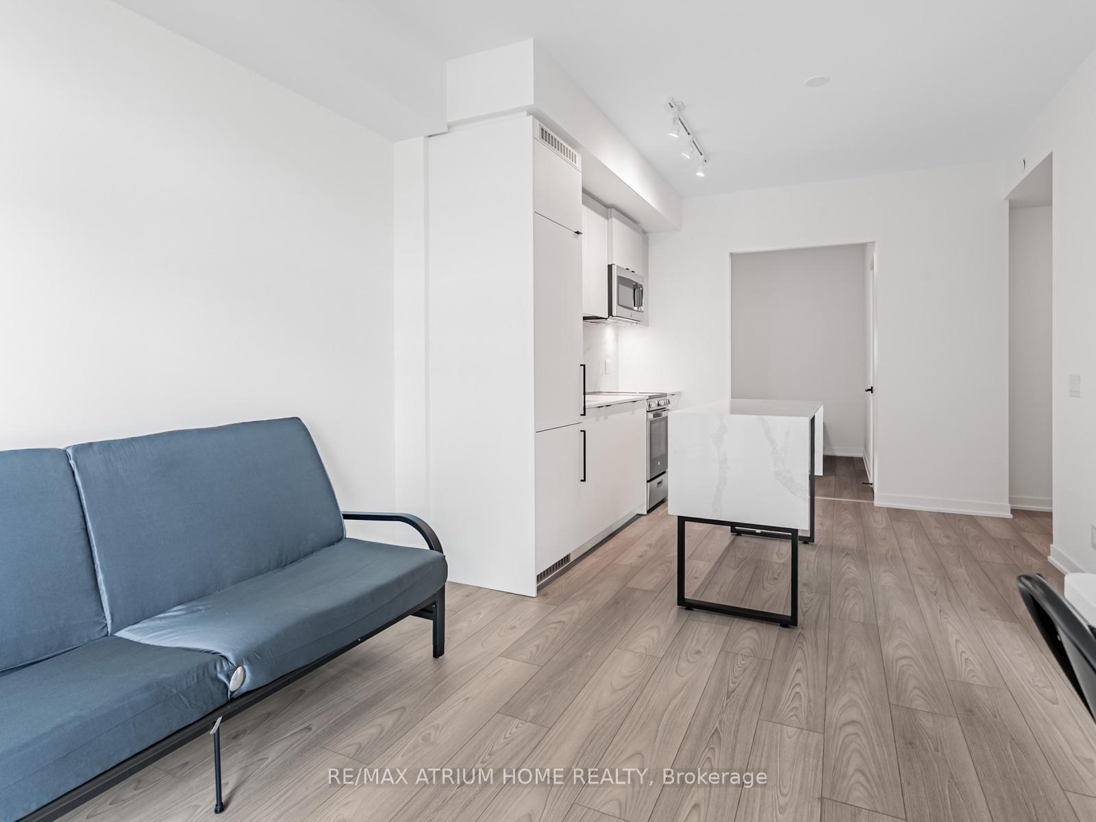 Photo 9 of Unit 827, 285 Dufferin Street, Toronto, South Parkdale — HOMEH