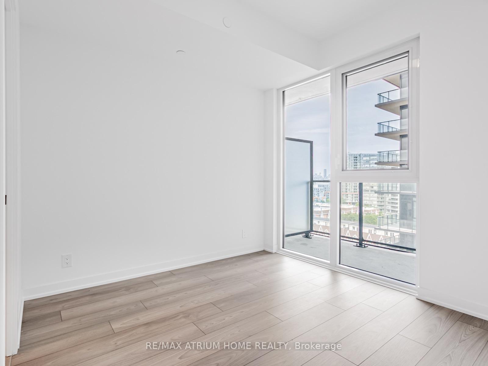 Photo 10 of Unit 827, 285 Dufferin Street, Toronto, South Parkdale — HOMEH