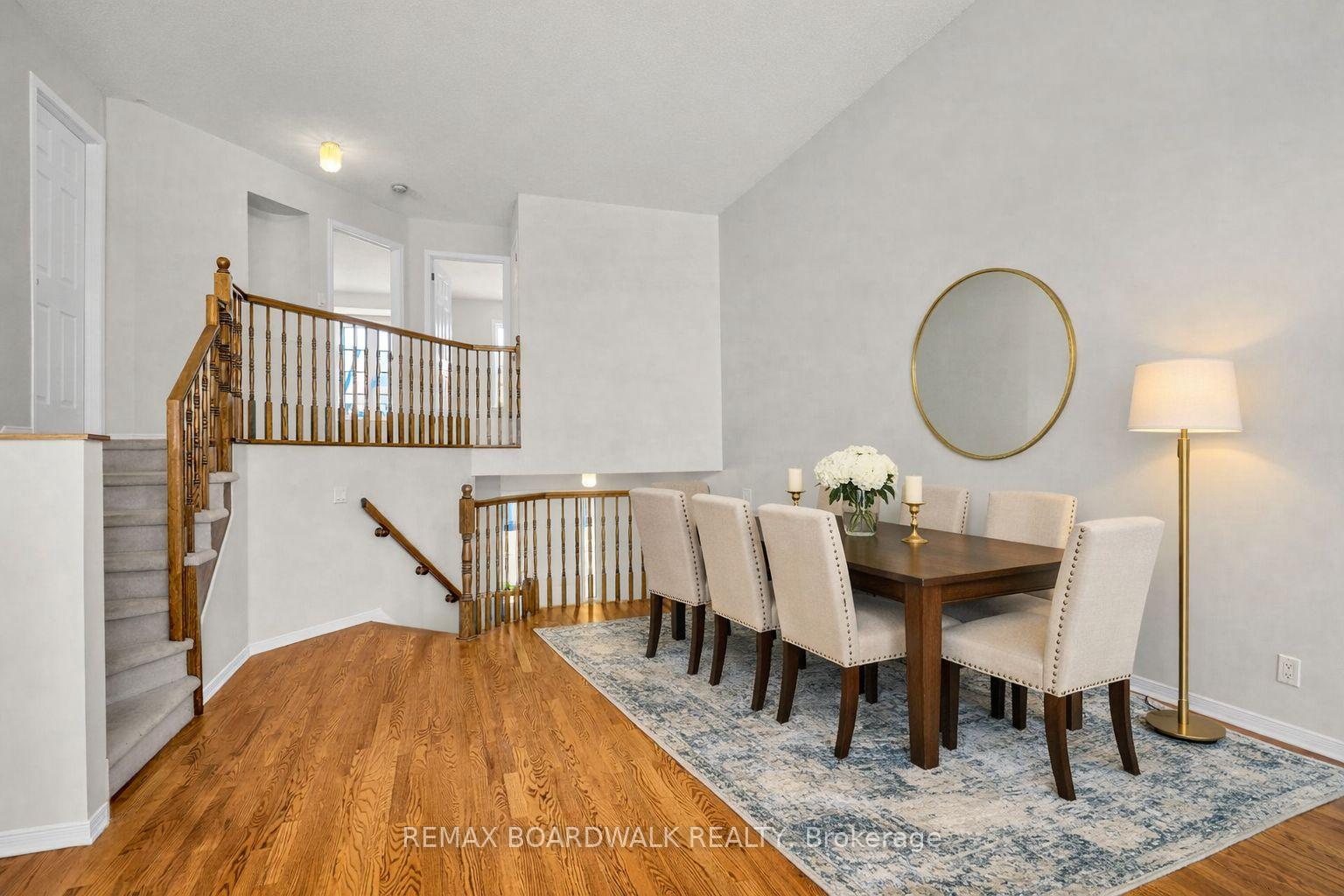 Photo 12 of 5 Maple Park Private, Ottawa, Upper Hunt Club — HOMEH