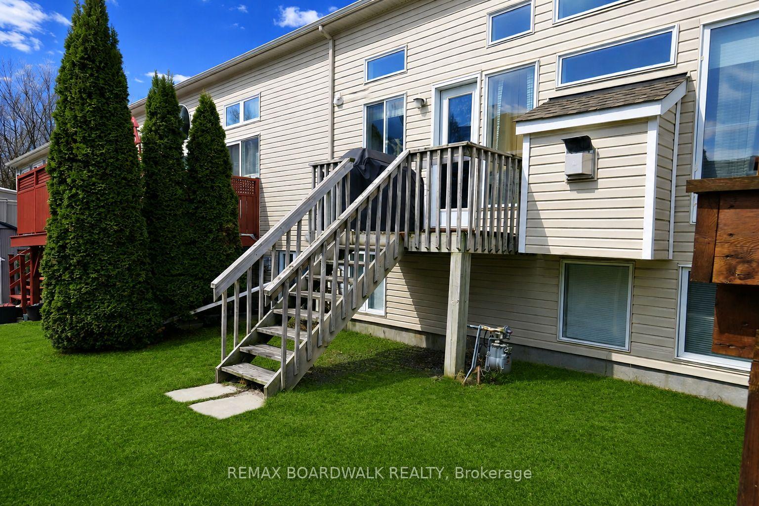 Photo 34 of 5 Maple Park Private, Ottawa, Upper Hunt Club — HOMEH