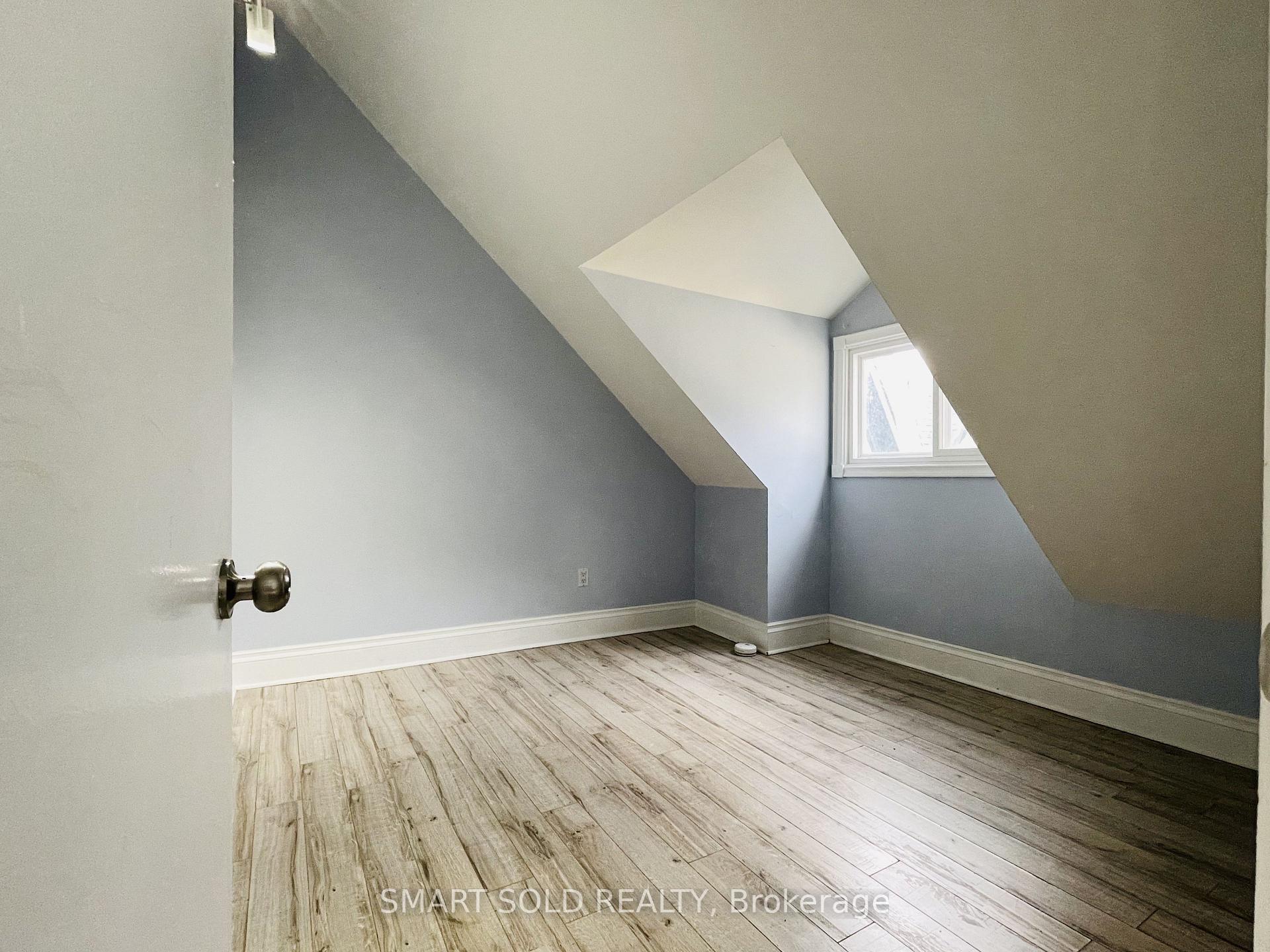Photo 10 of 42A Amelia Street, Toronto, Cabbagetown-South St. James Town — HOMEH