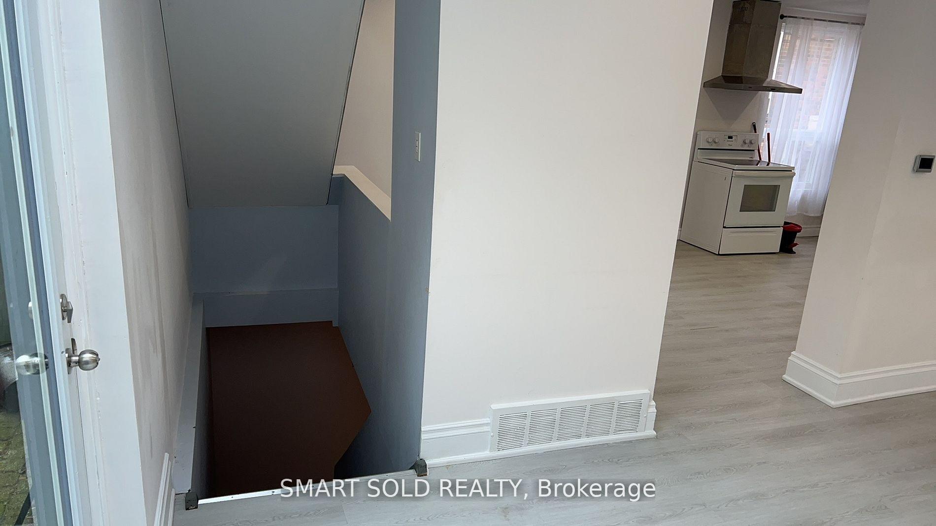 Photo 12 of 42A Amelia Street, Toronto, Cabbagetown-South St. James Town — HOMEH