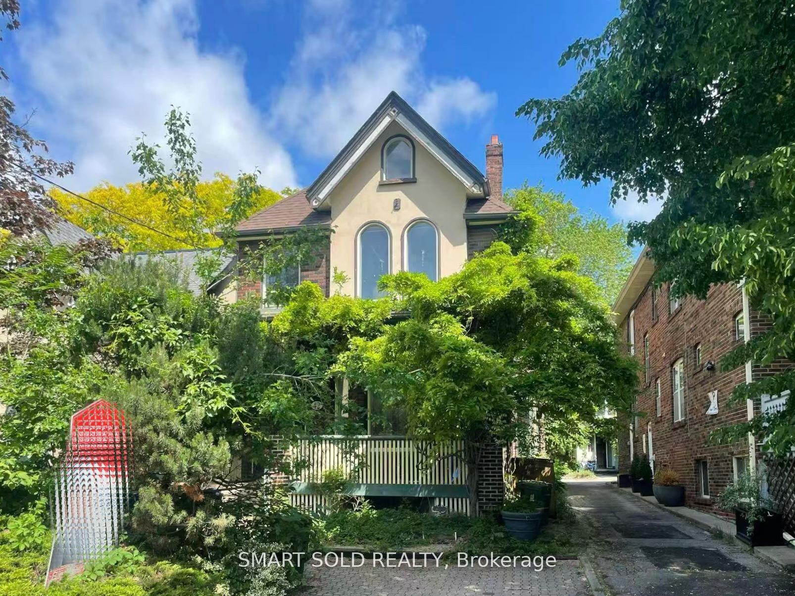 Photo 2 of 42 Amelia Street, Toronto, Cabbagetown-South St. James Town — HOMEH