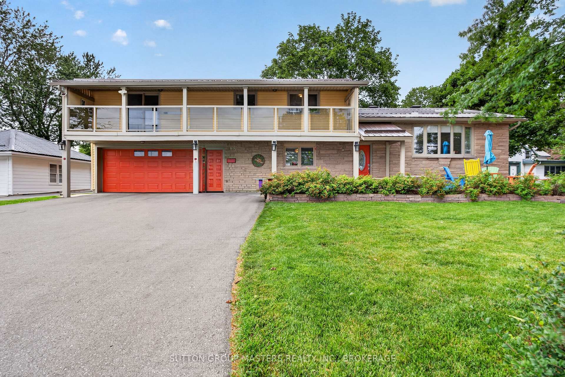 Photo 3 of 4415 Bath Road, Loyalist, Amherstview — HOMEH