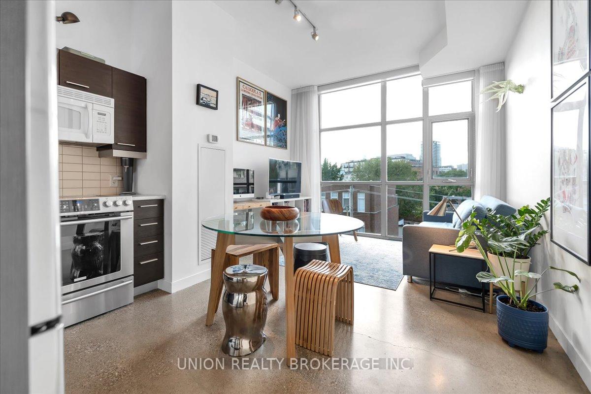 Photo 2 of Unit 404, 569 King Street E, Toronto, Moss Park — HOMEH