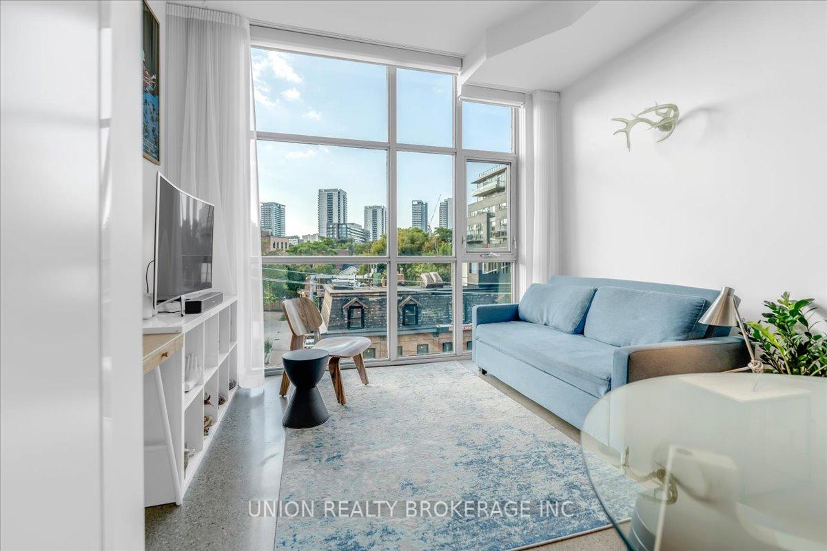 Photo 5 of Unit 404, 569 King Street E, Toronto, Moss Park — HOMEH