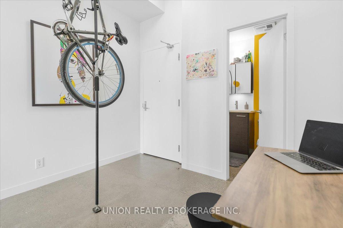 Photo 26 of Unit 404, 569 King Street E, Toronto, Moss Park — HOMEH