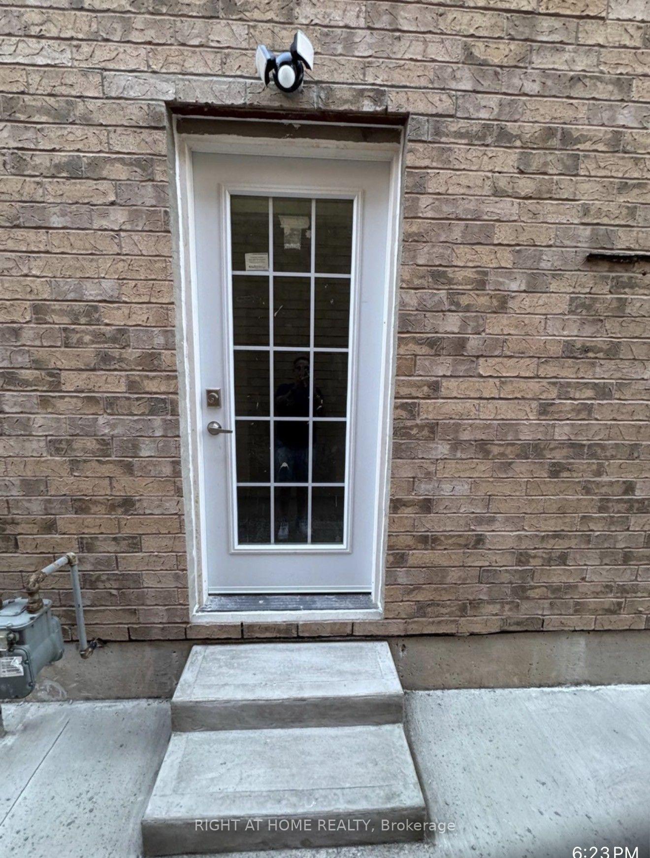 Photo 10 of 2956 Westoak Trails Boulevard, Oakville, Westmount — HOMEH