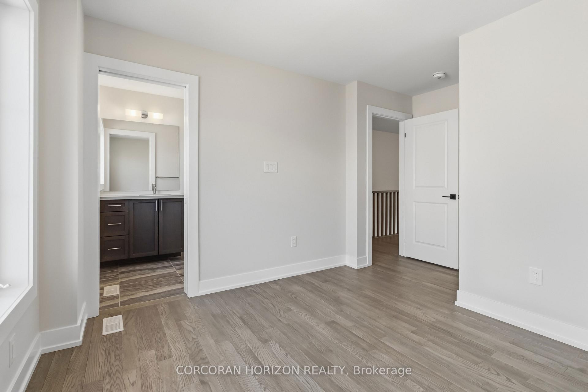 Photo 15 of Unit 38, 2273 Turnberry Road, Burlington, Rose — HOMEH