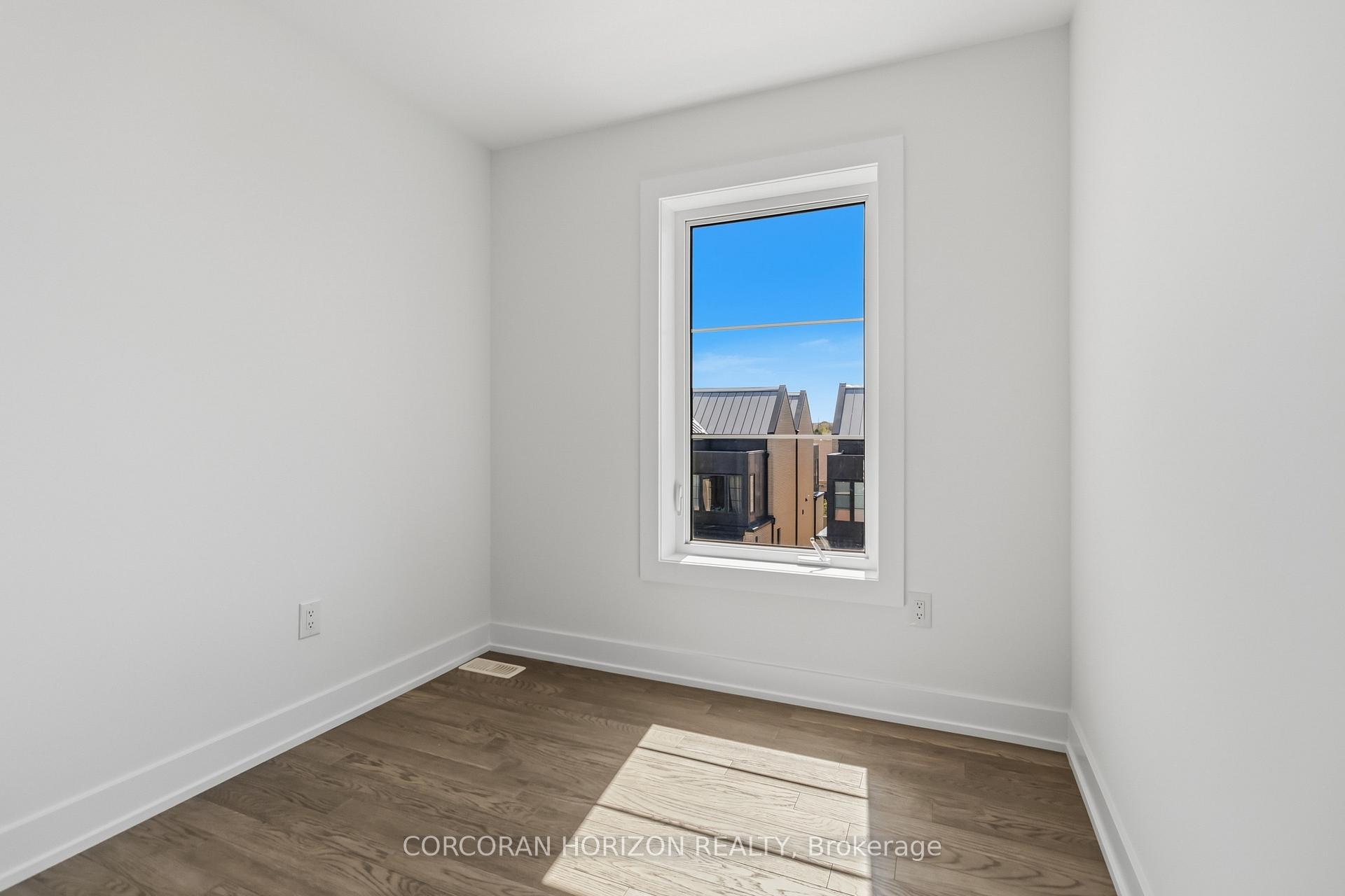 Photo 17 of Unit 38, 2273 Turnberry Road, Burlington, Rose — HOMEH