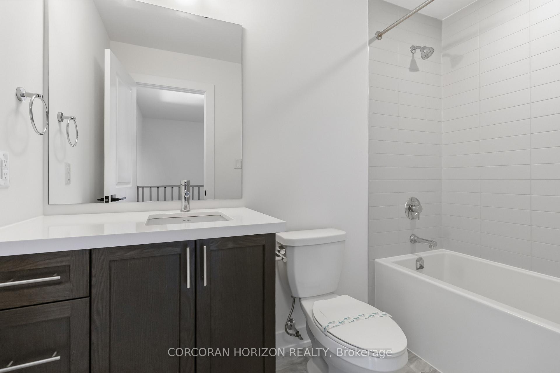 Photo 21 of Unit 38, 2273 Turnberry Road, Burlington, Rose — HOMEH
