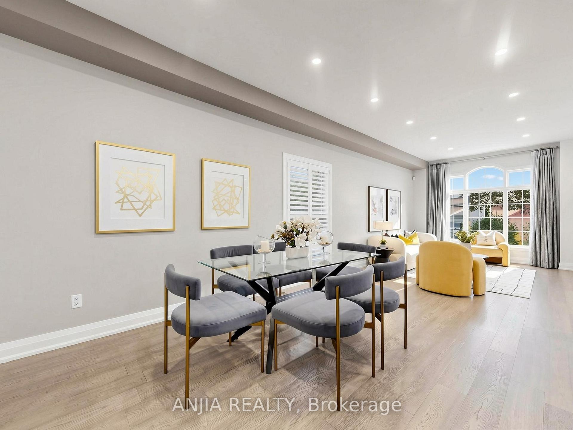 Photo 2 of 12 Gardenia Crescent, Markham, Cachet — HOMEH