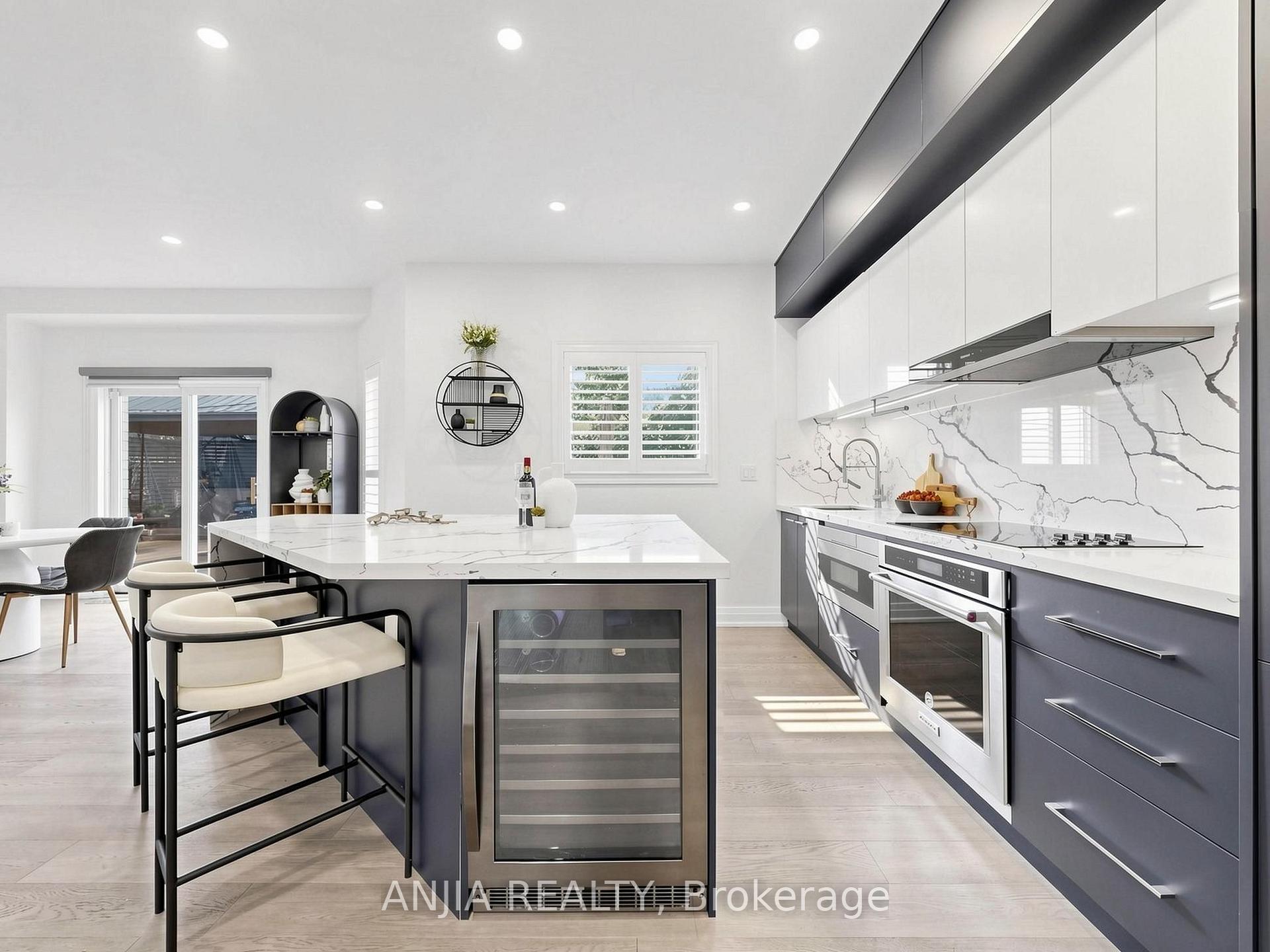 Photo 10 of 12 Gardenia Crescent, Markham, Cachet — HOMEH