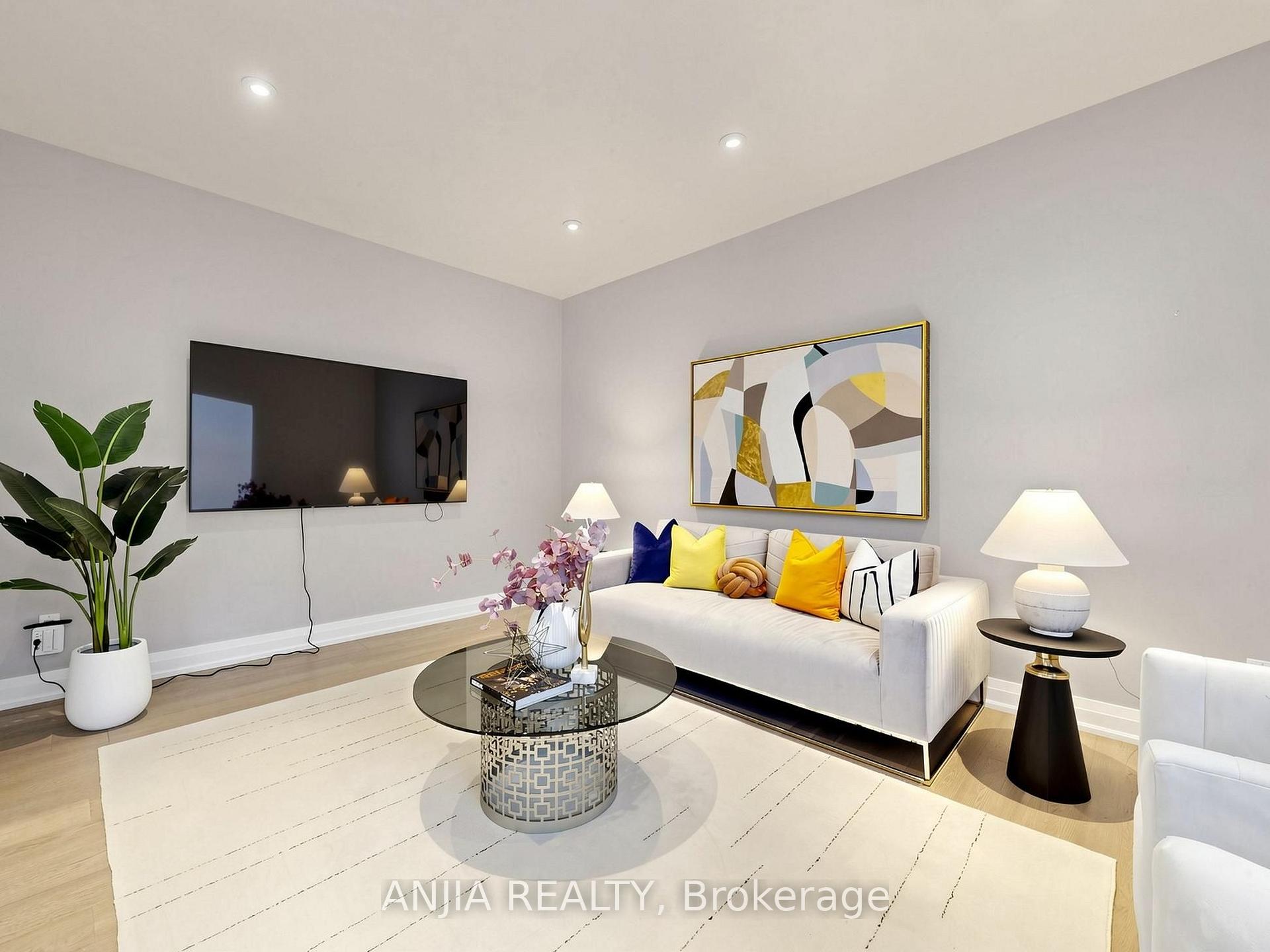 Photo 18 of 12 Gardenia Crescent, Markham, Cachet — HOMEH