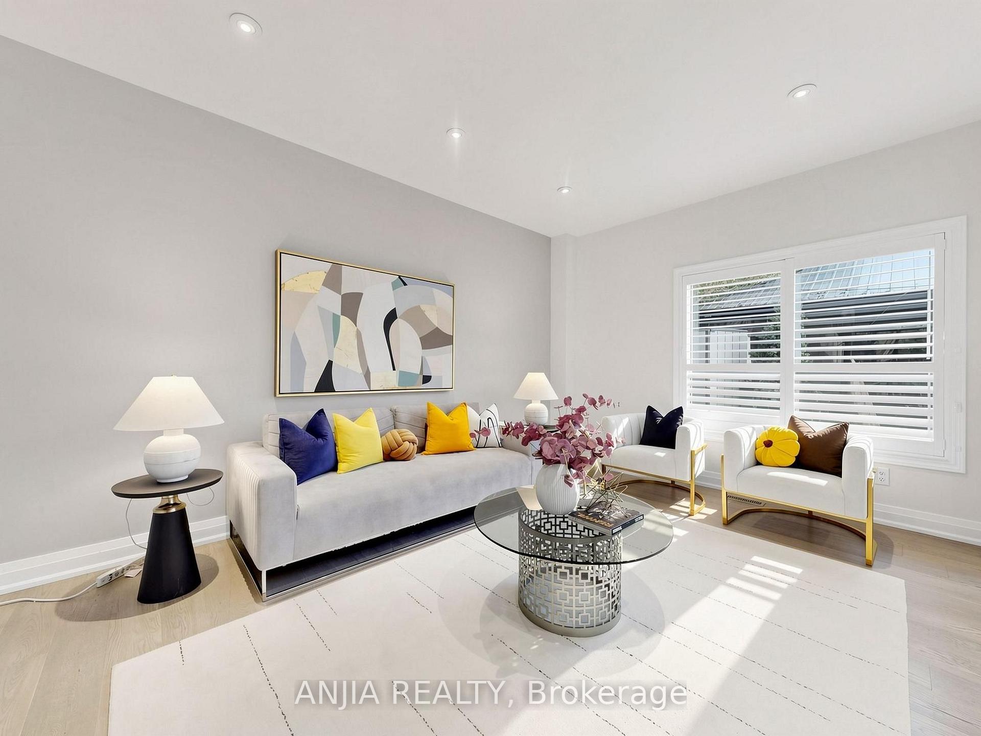 Photo 20 of 12 Gardenia Crescent, Markham, Cachet — HOMEH