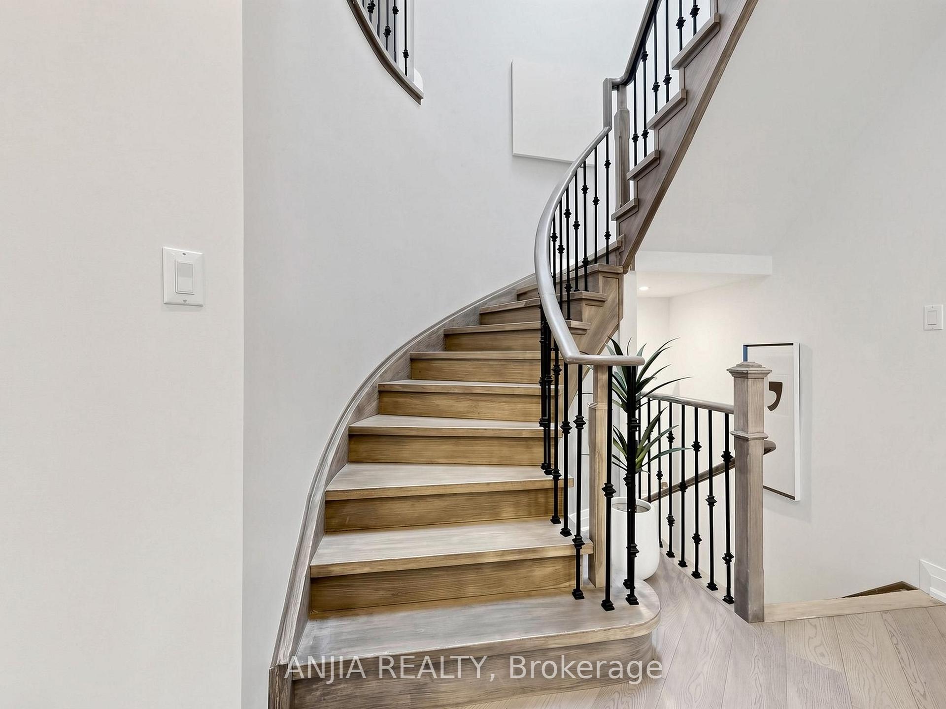 Photo 28 of 12 Gardenia Crescent, Markham, Cachet — HOMEH