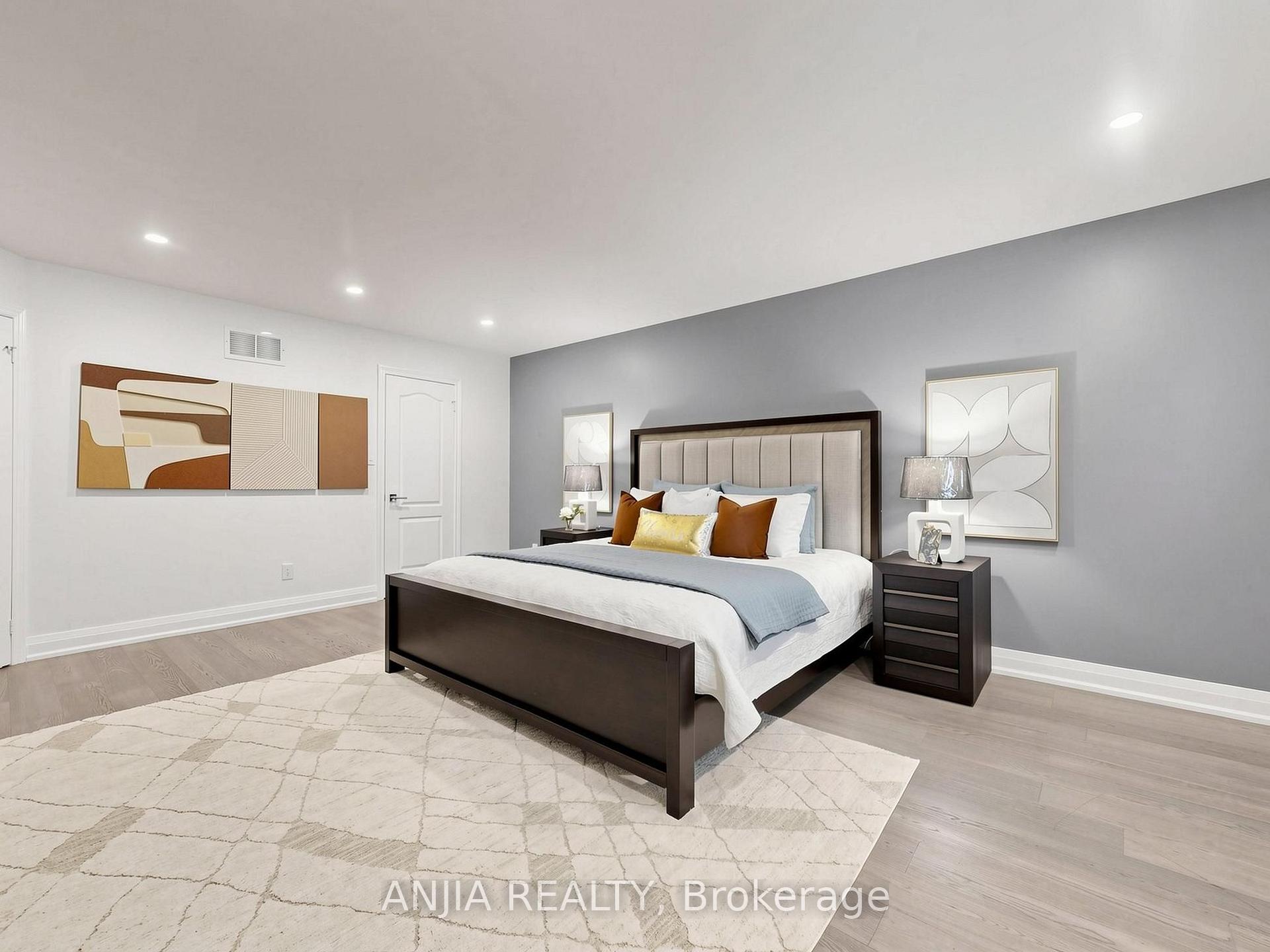 Photo 33 of 12 Gardenia Crescent, Markham, Cachet — HOMEH