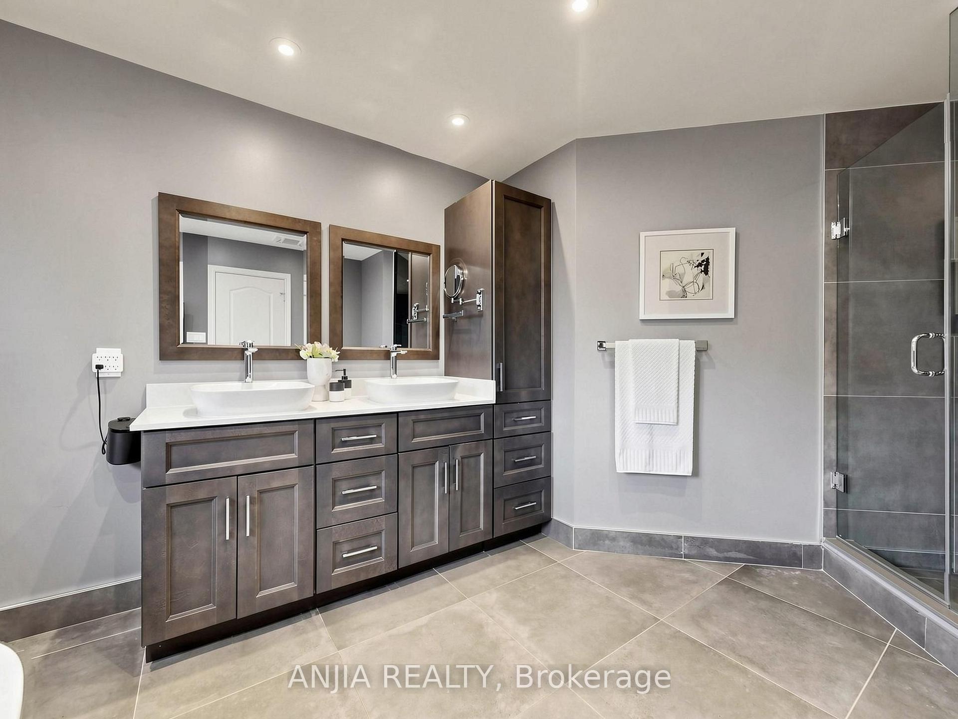 Photo 35 of 12 Gardenia Crescent, Markham, Cachet — HOMEH