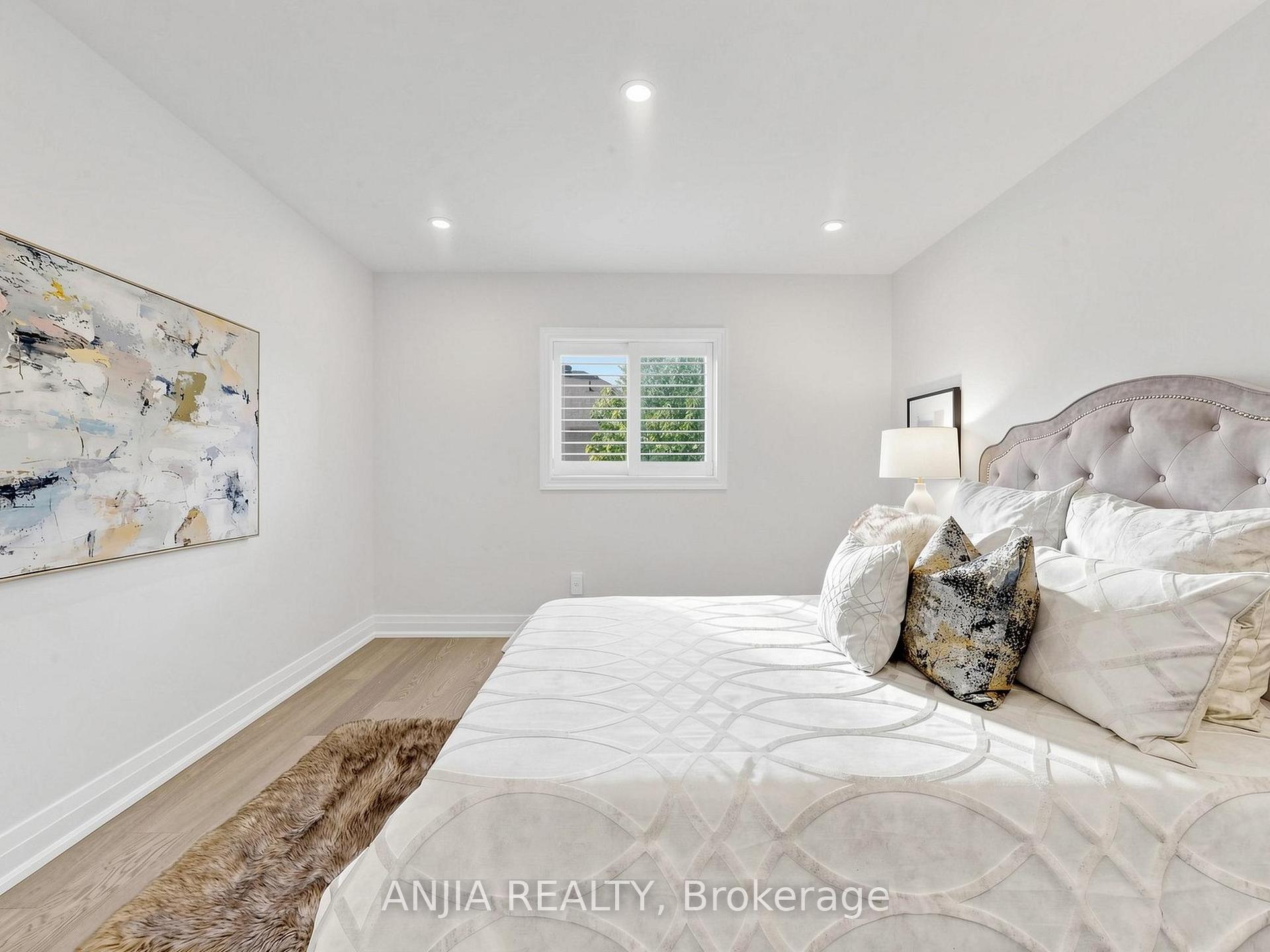 Photo 41 of 12 Gardenia Crescent, Markham, Cachet — HOMEH