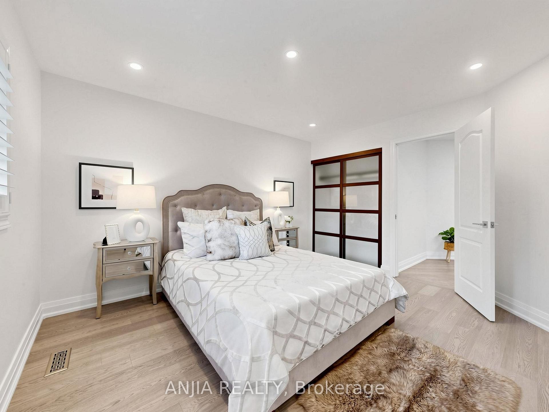 Photo 42 of 12 Gardenia Crescent, Markham, Cachet — HOMEH