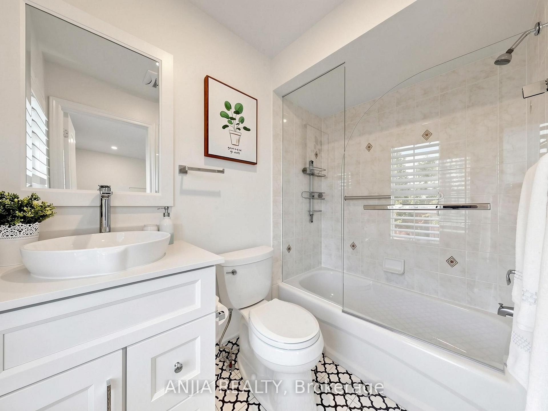 Photo 44 of 12 Gardenia Crescent, Markham, Cachet — HOMEH