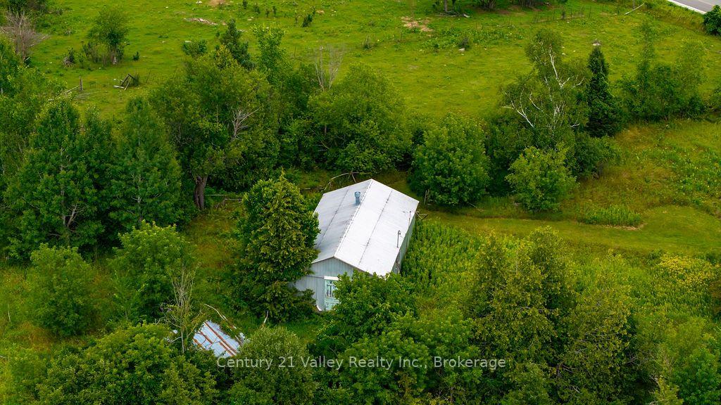 Photo 33 of 290 Pucker Street, Renfrew, Renfrew — HOMEH