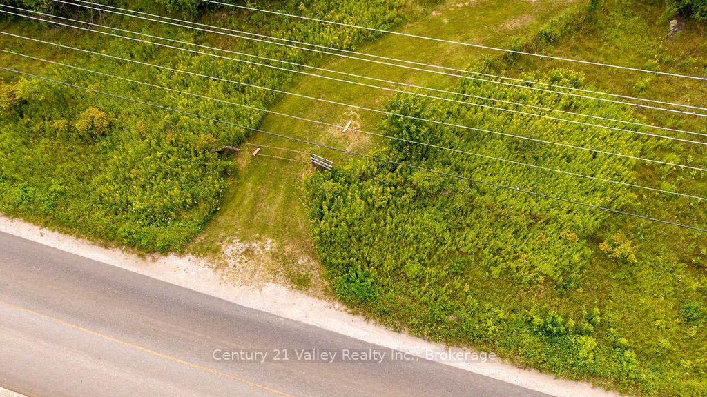Photo 40 of 290 Pucker Street, Renfrew, Renfrew — HOMEH